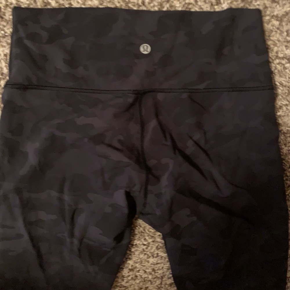 Camouflage Lululemon leggings